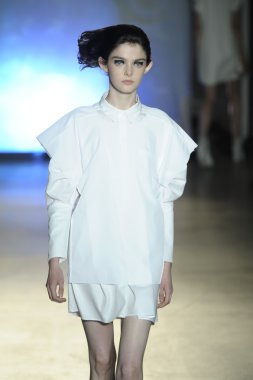 model mm6 maison martin margiela, show