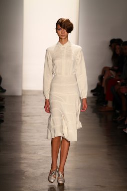 alexandre herchcovitch Show'da model yürür