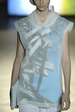 model mm6 maison martin margiela, show