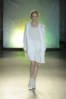 model mm6 maison martin margiela, show