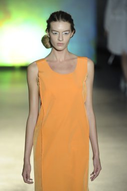 model mm6 maison martin margiela, show