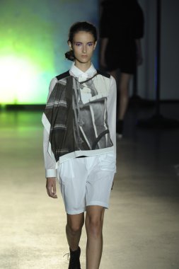 model mm6 maison martin margiela, show