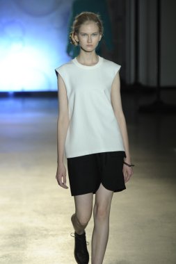 model mm6 maison martin margiela, show