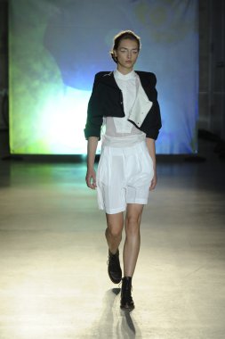 model mm6 maison martin margiela, show