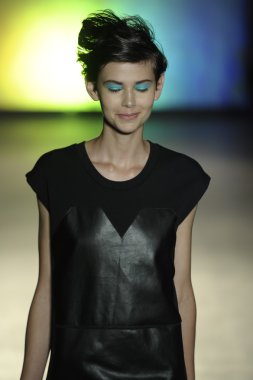 model mm6 maison martin margiela, show