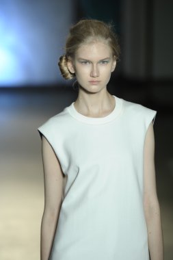 model mm6 maison martin margiela, show