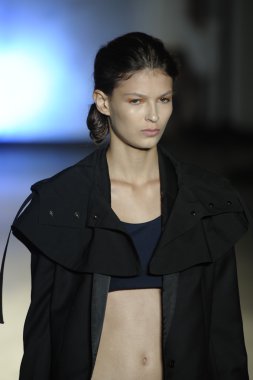 model mm6 maison martin margiela, show