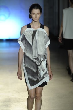 model mm6 maison martin margiela, show