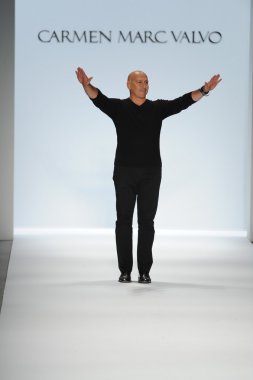 Tasarımcı carmen marc valvo