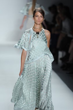 zimmermann defile, model