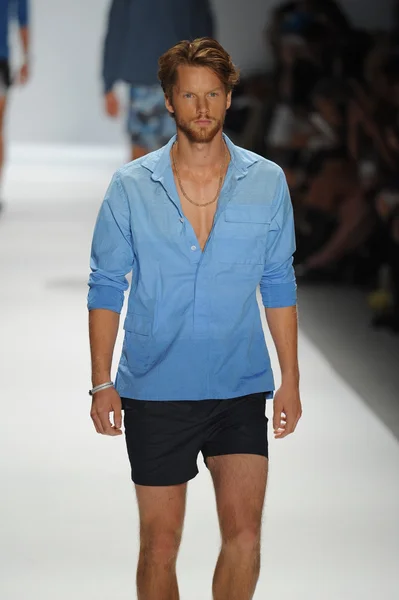 Model at Nautica Men's fashion show — Stock Photo, Image