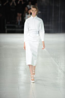 prabal gurung defile, model