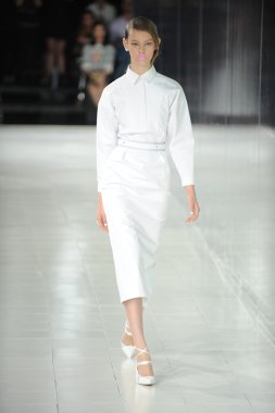 prabal gurung defile, model