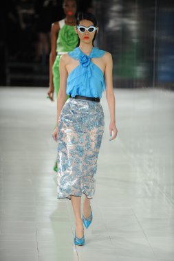 prabal gurung defile, model