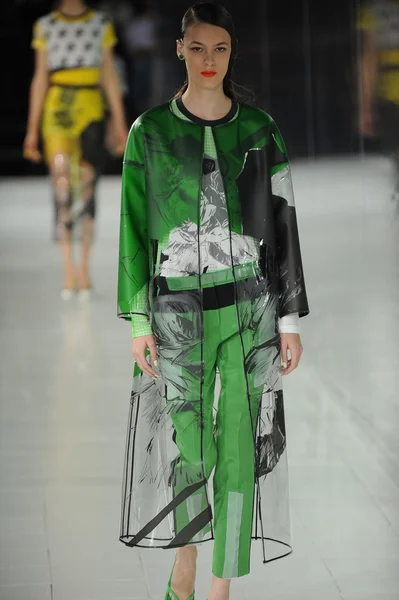 Prabal gurung defile, model — Stok fotoğraf