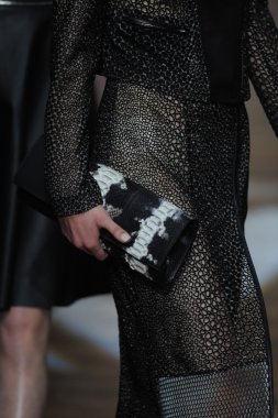 yigal azrouel defile, model