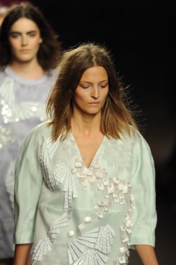 prabal gurung tarafından ICB modelleri