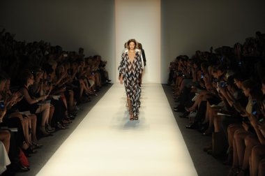 modelleri yürümek pist finale rachel zoe gösteri