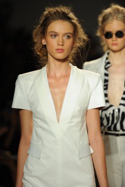 modelleri yürümek pist finale rachel zoe gösteri