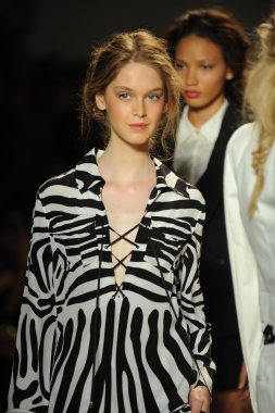 modelleri yürümek pist finale rachel zoe gösteri