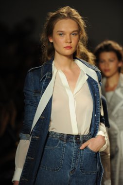 modelleri yürümek pist finale rachel zoe gösteri