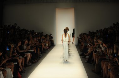 modelleri yürümek pist finale rachel zoe gösteri