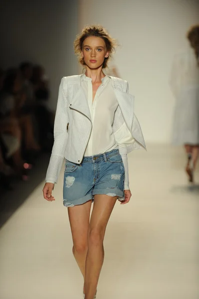 Model walks runway at Rachel Zoe show Stock Photo