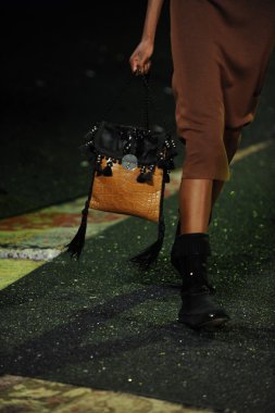 model, marc jacobs moda gösterisi