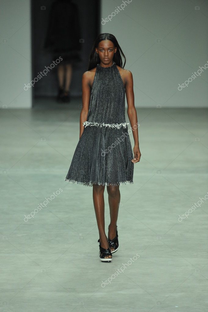 Catwalk Calvin Klein 90s 90s Calvin Klein Runway