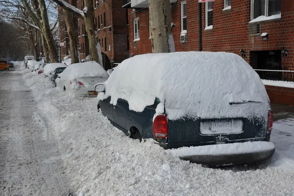 Ulice w brooklyn po burzy śnieżnej — Zdjęcie stockowe