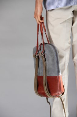sergio davila, mevcut çanta modeli