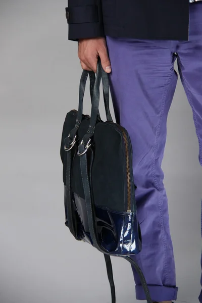 Model present bag at Sergio Davila — Stock Photo, Image