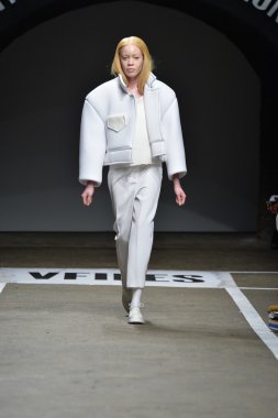 melitta baumeister pist model yürür