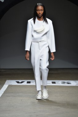 melitta baumeister pist model yürür