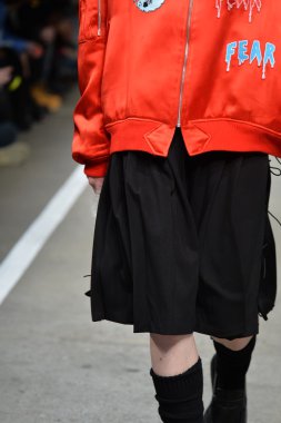 model tasarımları heyein SEO için pist yürür