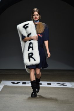 model tasarımları heyein SEO için pist yürür