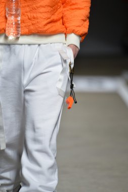 model tasarımları, assk için pist yürür