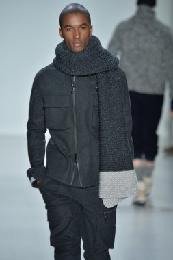 modeline göre NAUTICA siyah yelken