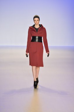 meskita moda şovunda modeli