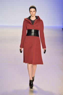 meskita moda şovunda modeli