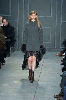 vera wang defile, model