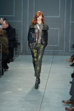 vera wang defile, model