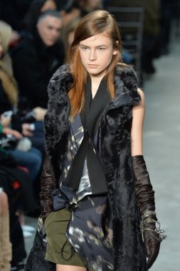 vera wang defile, model