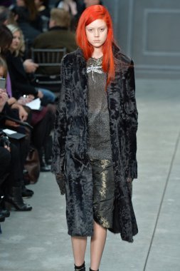 vera wang defile, model