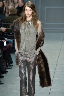 vera wang defile, model