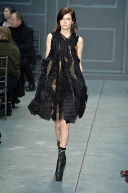 vera wang defile, model