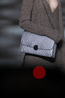 model yürür pist marc jacobs