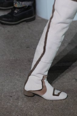 model yürür pist marc jacobs