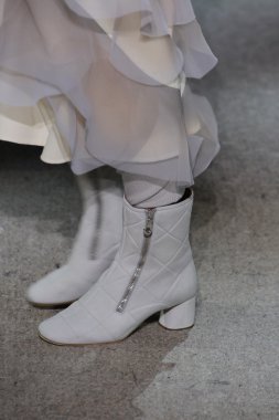 model yürür pist marc jacobs