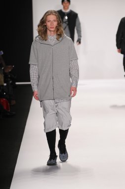 Tasarımcı denetim sektörü elbise modeli